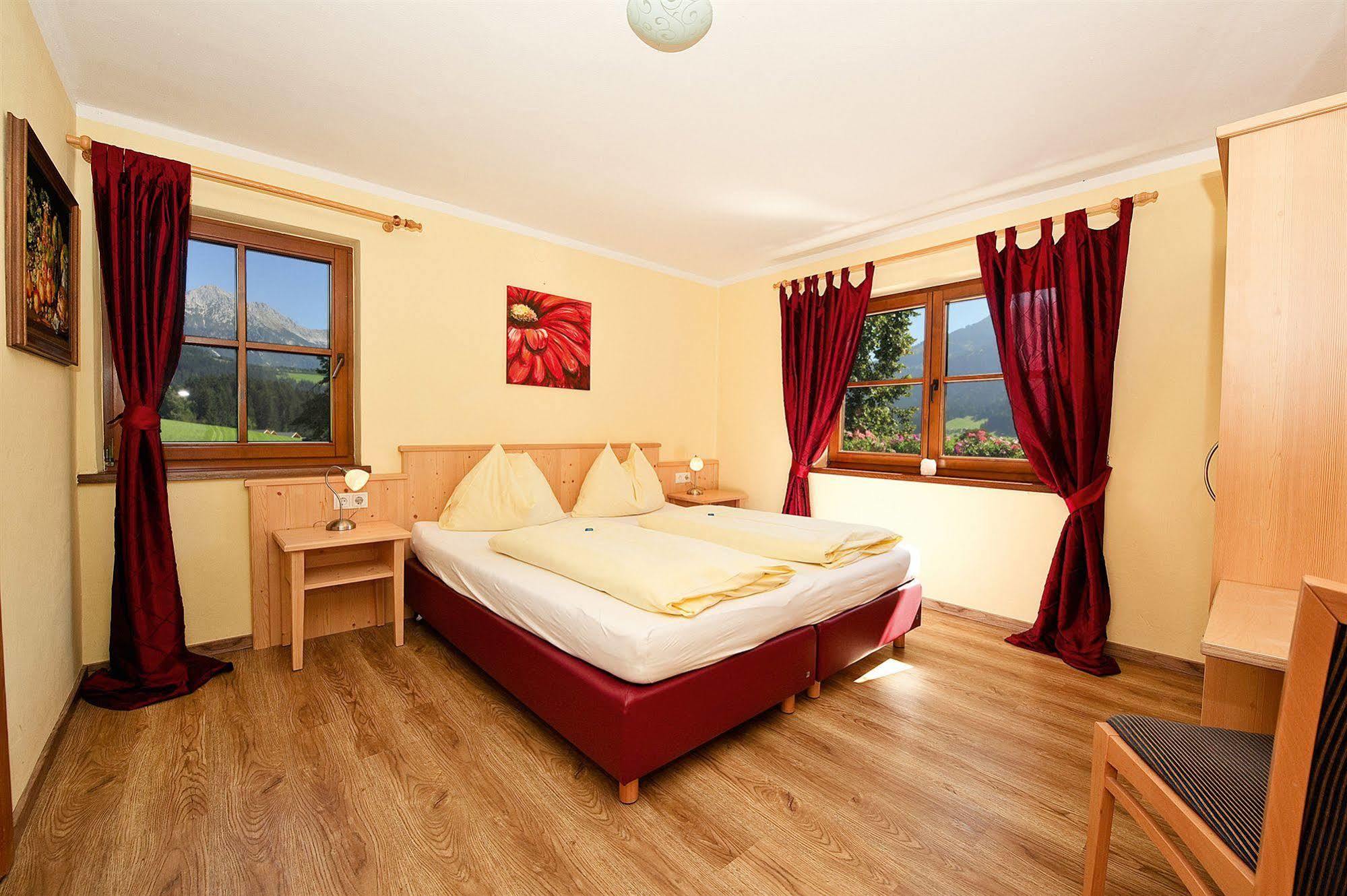 Bed & Breakfast Landhaus Strasser Söll Zewnętrze zdjęcie